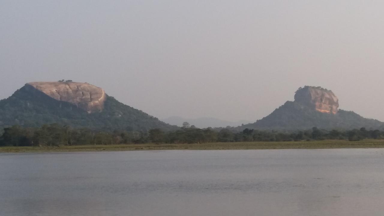 Sigiriya Amenity Home Stay Exterior foto